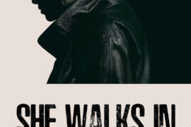 دانلود رایگان فیلم او در تاریکی قدم می‌زند